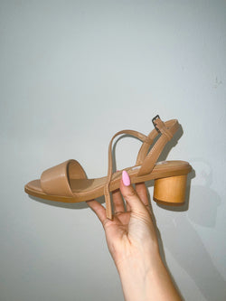 vegan leather heel